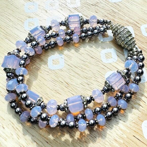 Three Strands Opalite w/ Faux Pearl Beaded Bracelet Rhinestones Magnetic Closure - Picture 6 of 10